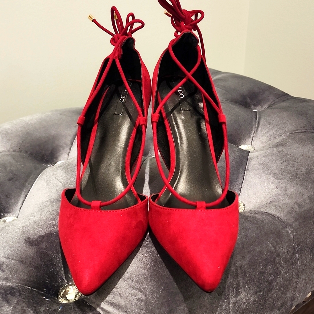 Aldo Fredola Faux Burgundy Closed Toe Pumps, Sz 10